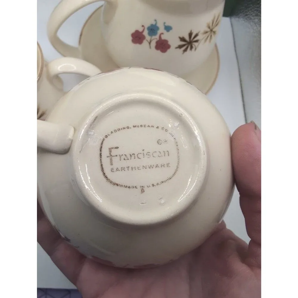 Franciscan Earthenware Creamer and Sugar Set with Cups